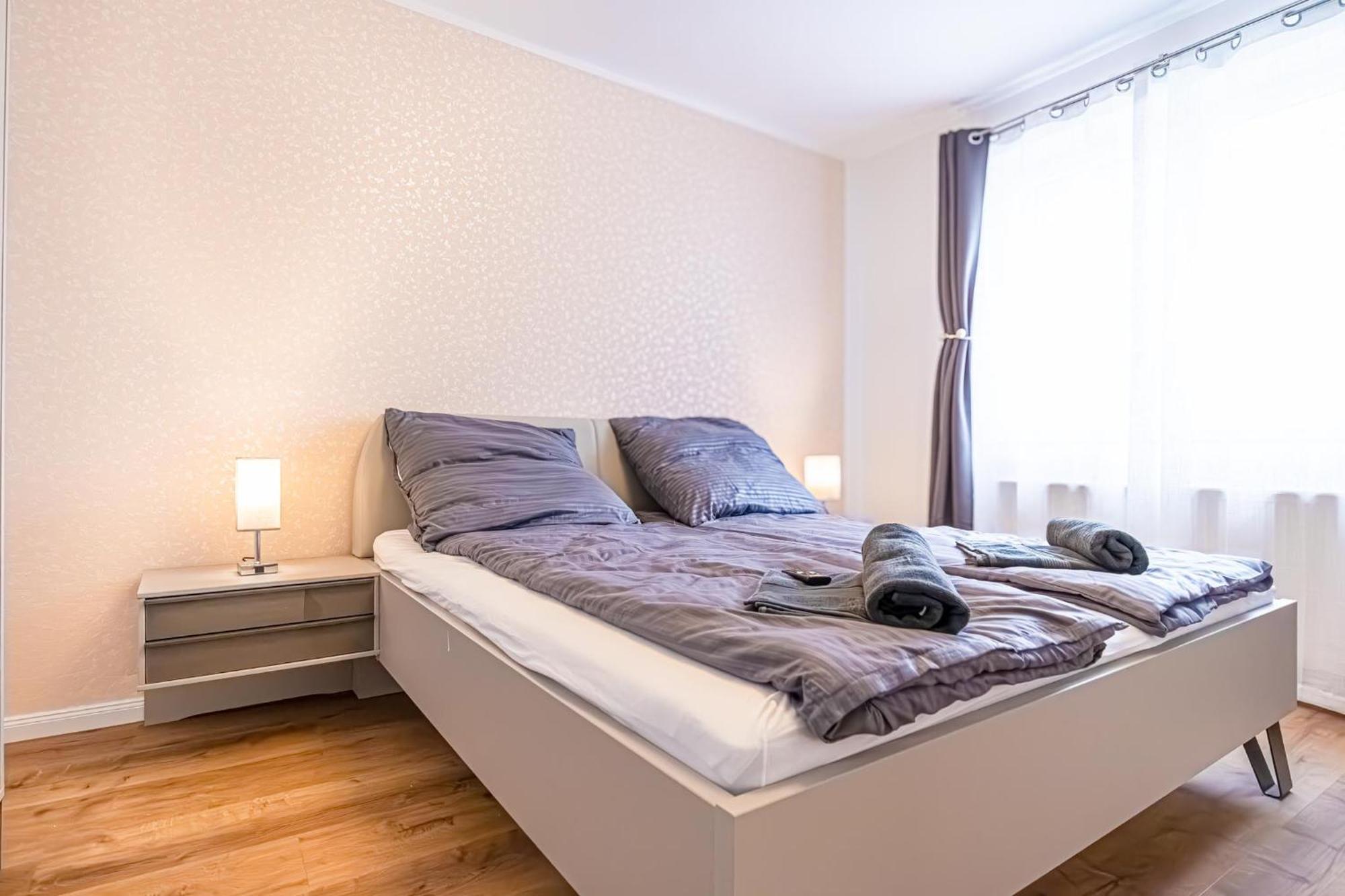 Charming 1Br And 1Lr Apt Modern Design Donaustadt Vienna Exterior photo